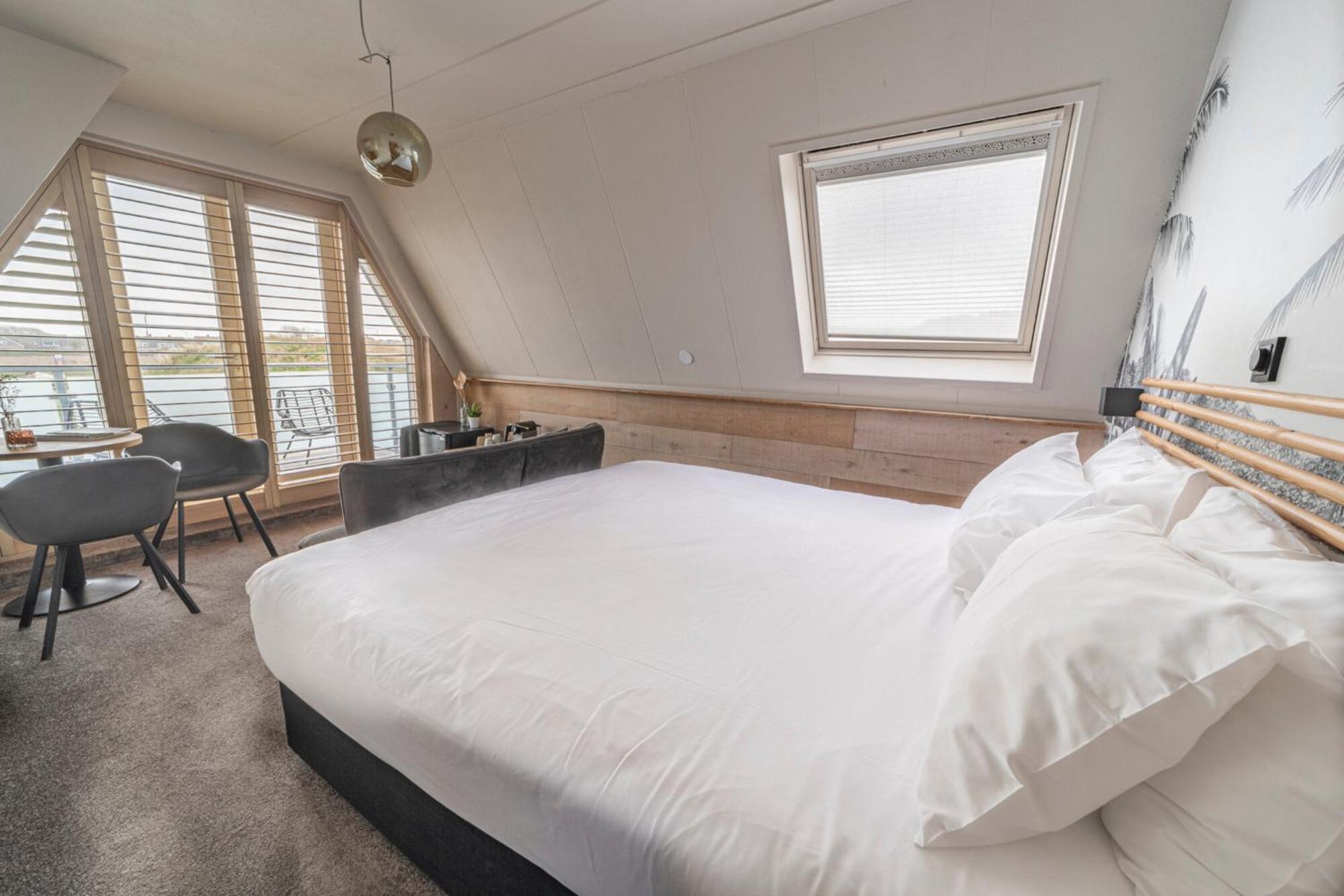 Strandhotel Camperduin Schoorl Bilik gambar